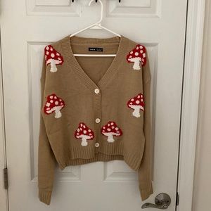 Cropped mushroom cardigan…super cute!